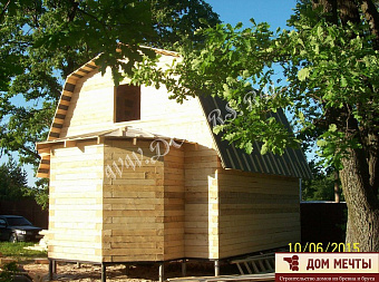 Домик из лохматого бруса